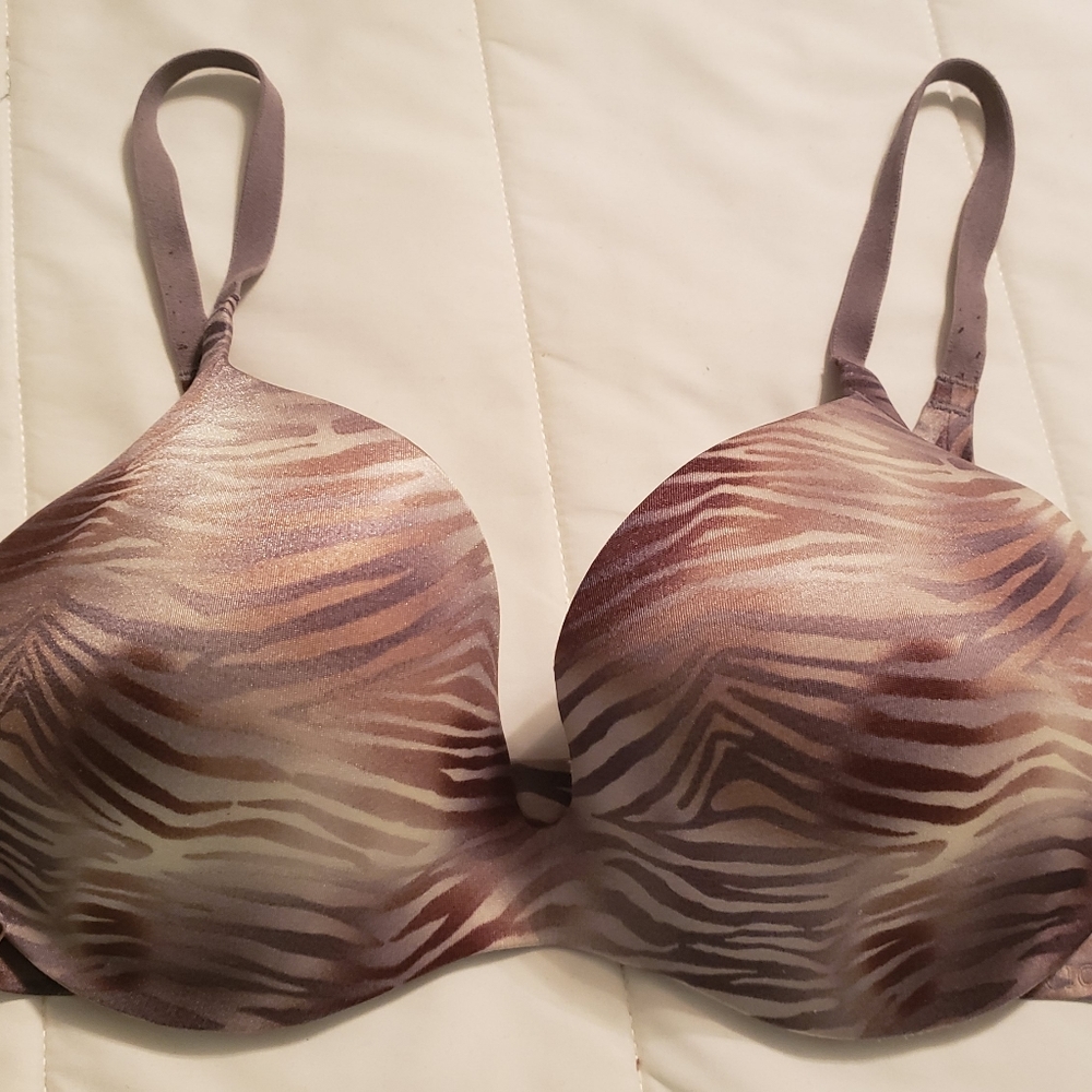 Victoria's Secret 36D Push-Up Exotic print 36D